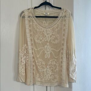 Umgee Cream Lace Sleeve Blouse